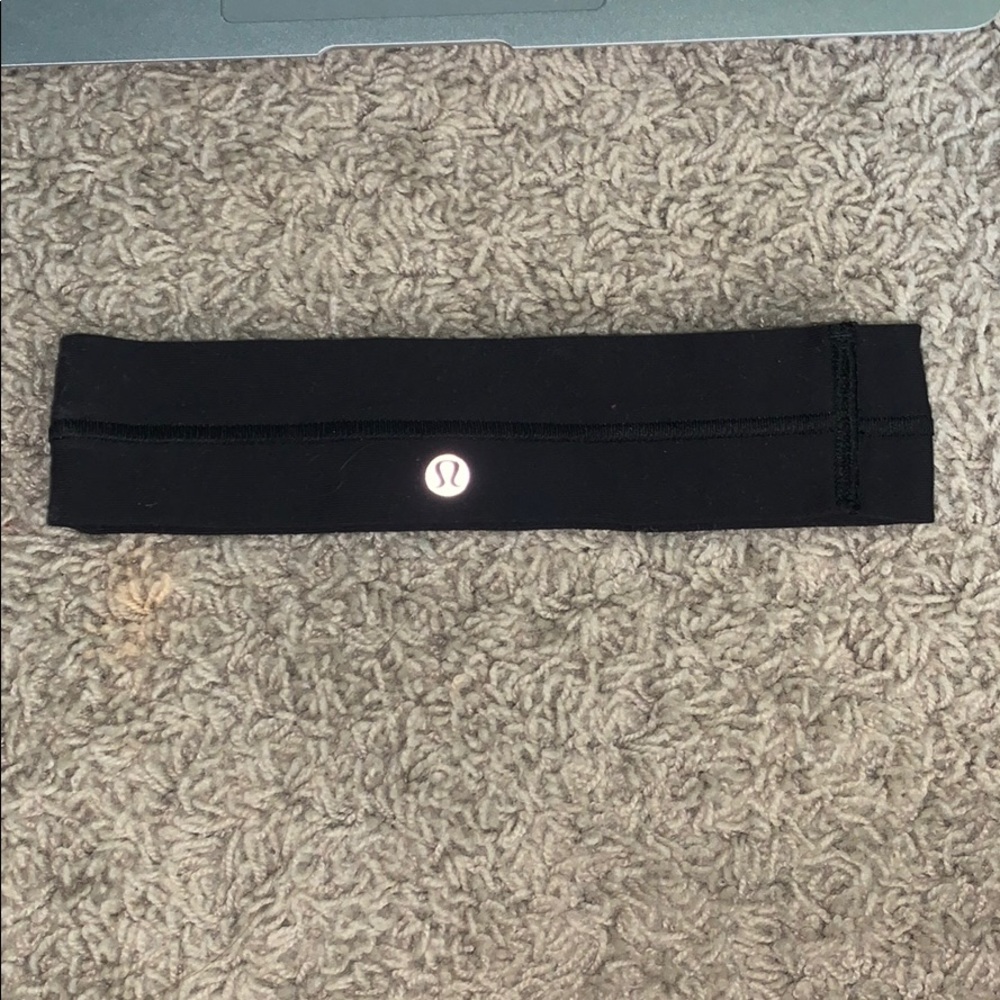LULULEMON HEADBAND